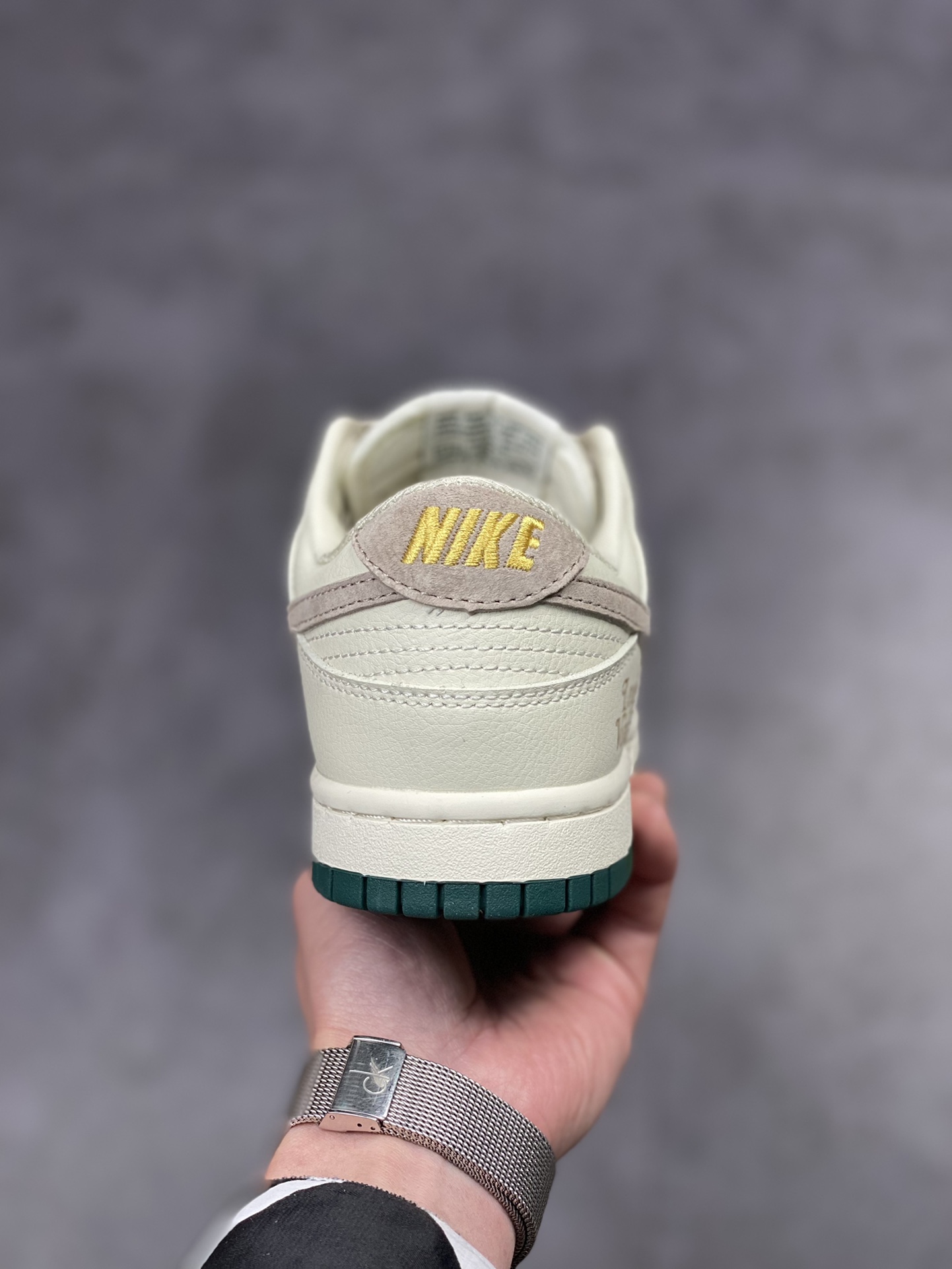 240 Nike SB Dunk Low LV联名 FC1688-100