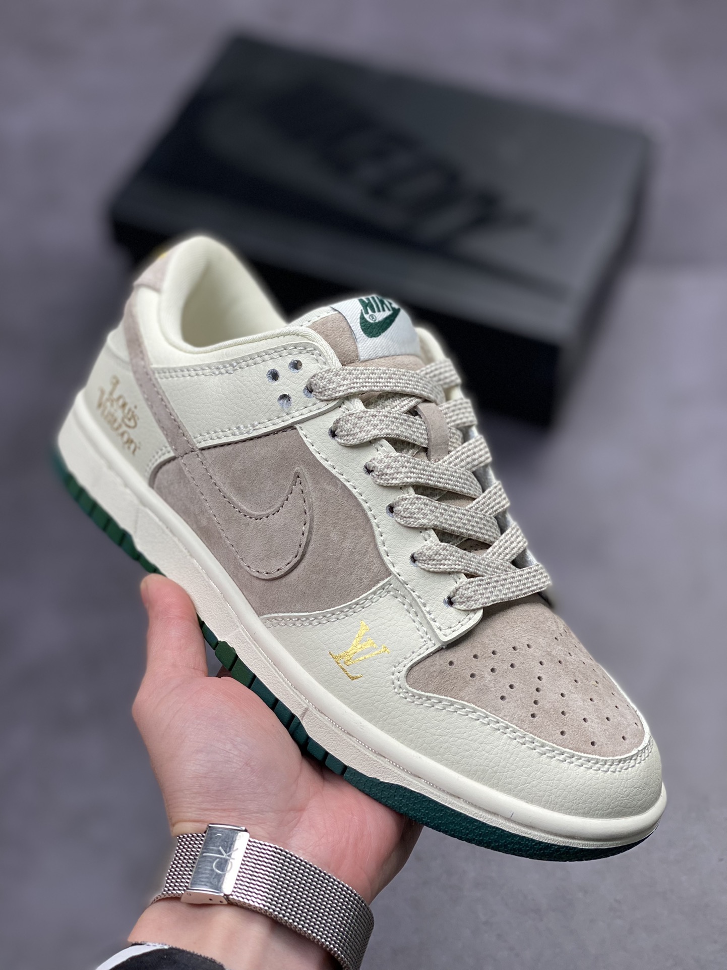 240 Nike SB Dunk Low LV联名 FC1688-100