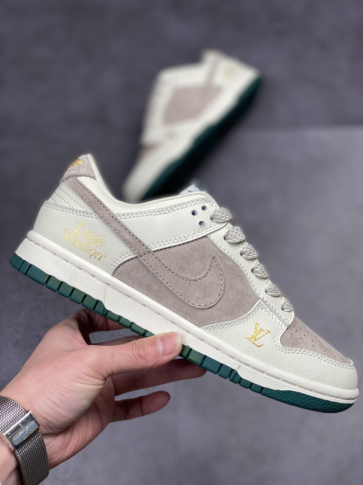 240 Nike SB Dunk Low LV联名 FC1688-100
