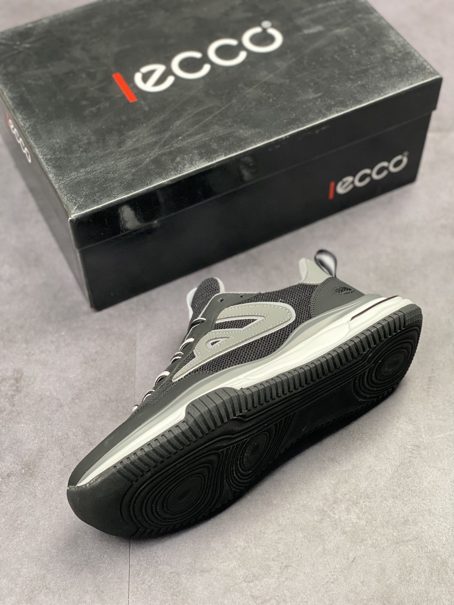 ECCO/Aibu Sports Running Shoes/Casual Shoes Quality Stamped Logo Exclusive Official Website Customization