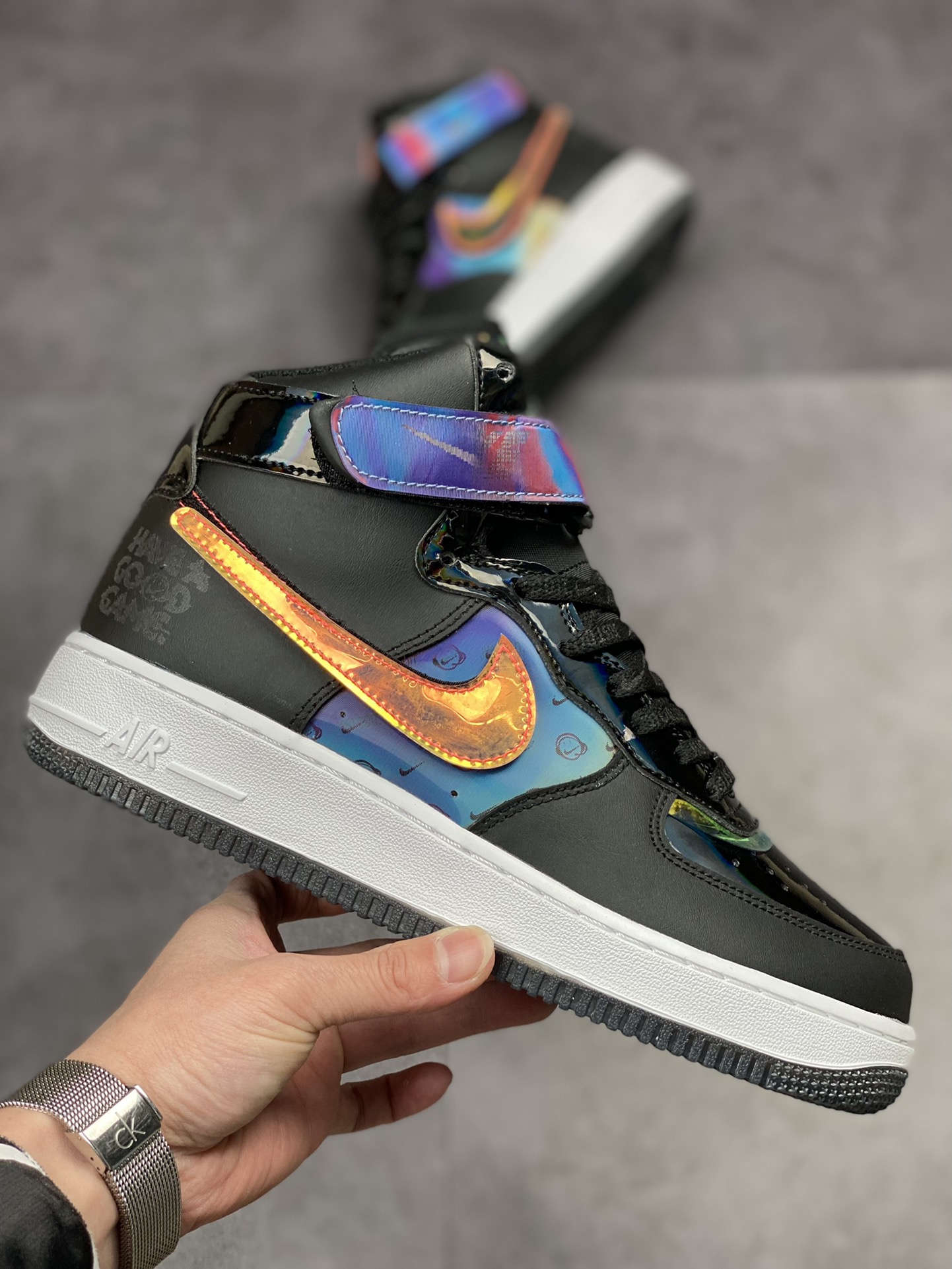 190 Nike Air Force 1 HIGH '07 LV8 镭射彩DC0831-101
