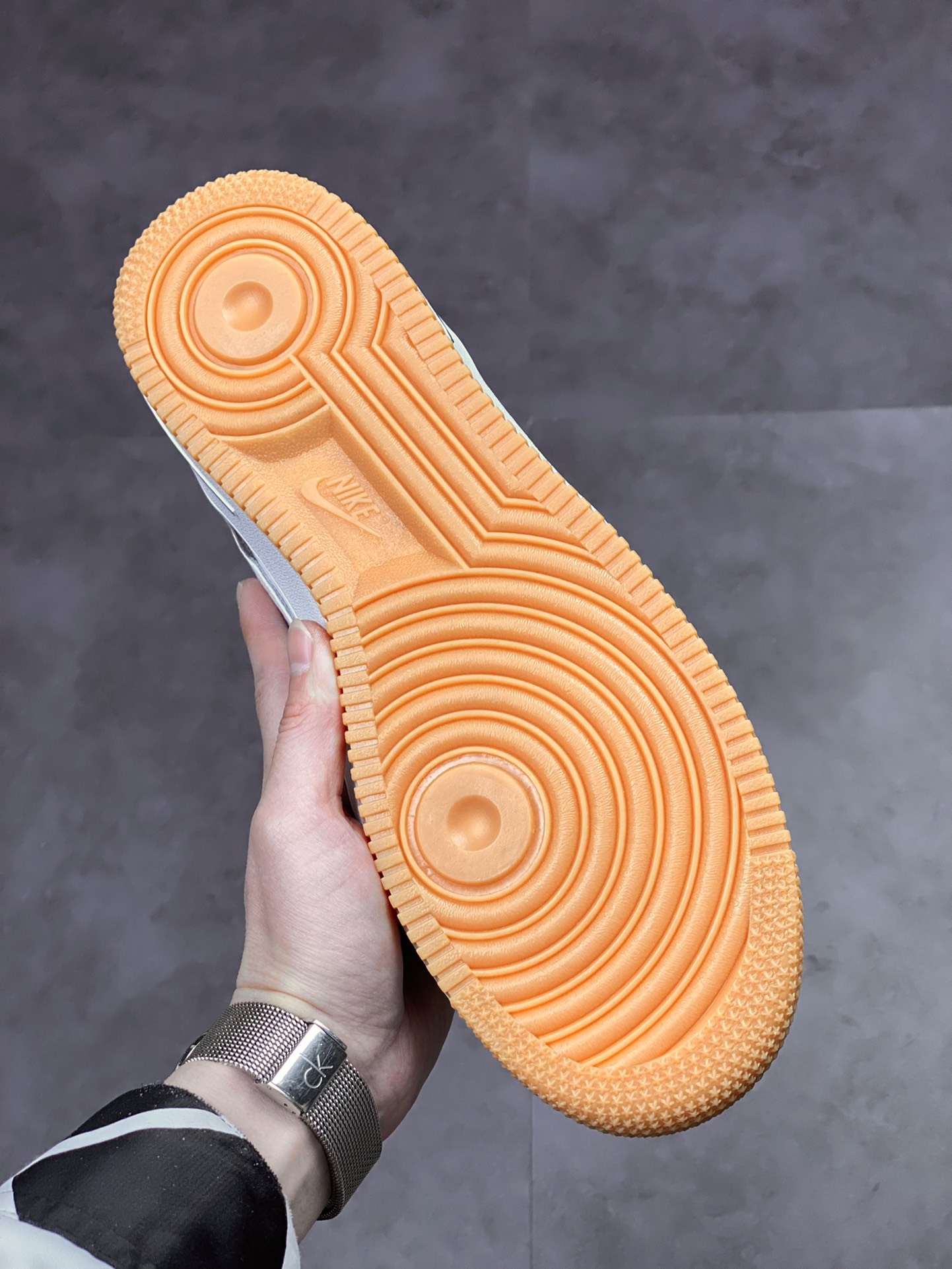 230 Nike Air Force 1 Low 07 白灰生胶 DE009-005