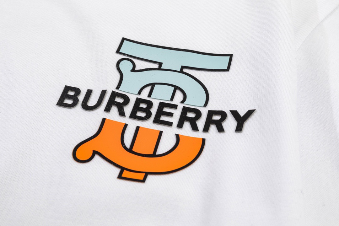 巴宝莉/Burberry 夏季新款彩色字母logo压胶圆领短袖