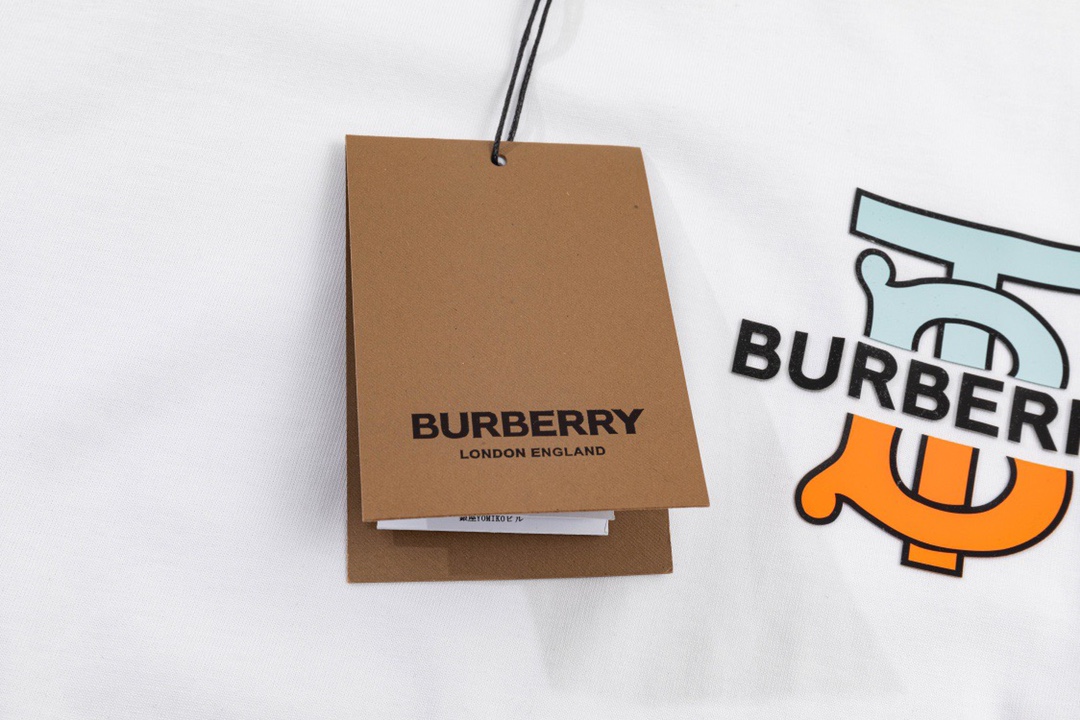 巴宝莉/Burberry 夏季新款彩色字母logo压胶圆领短袖