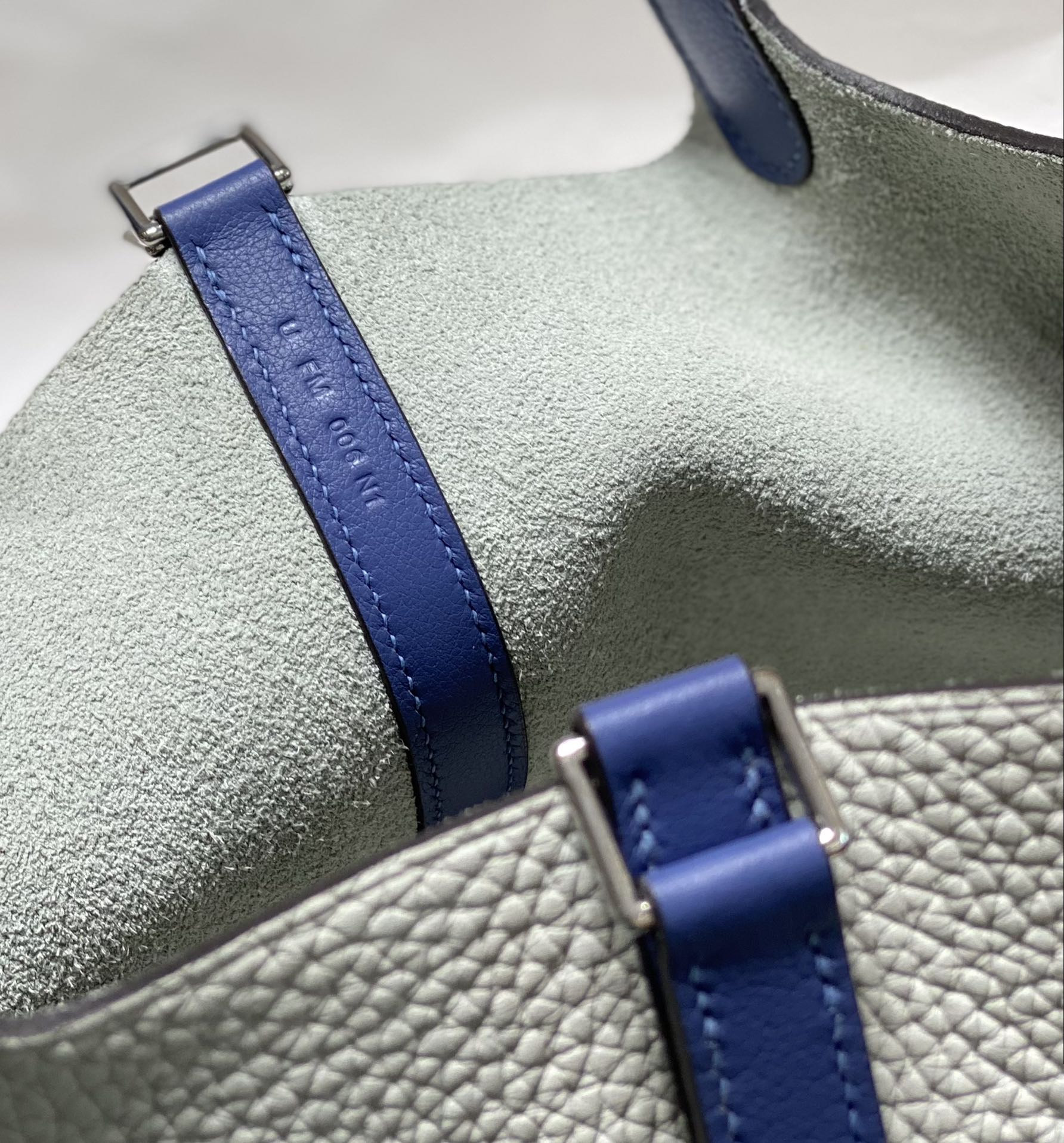 Hermès Luxury Handbag Collection 8
