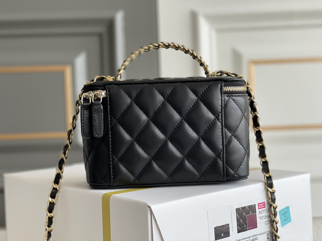 🌼白金版▪️正品级 包装如图𝗖𝗵𝗮𝗻𝗲𝗹 𝟮𝟮𝘀 春夏系列｜黑色专柜售价𝟸𝟸𝟶𝟻𝟶𝚛𝚖𝚋购入开发𝟮𝟮𝘀手