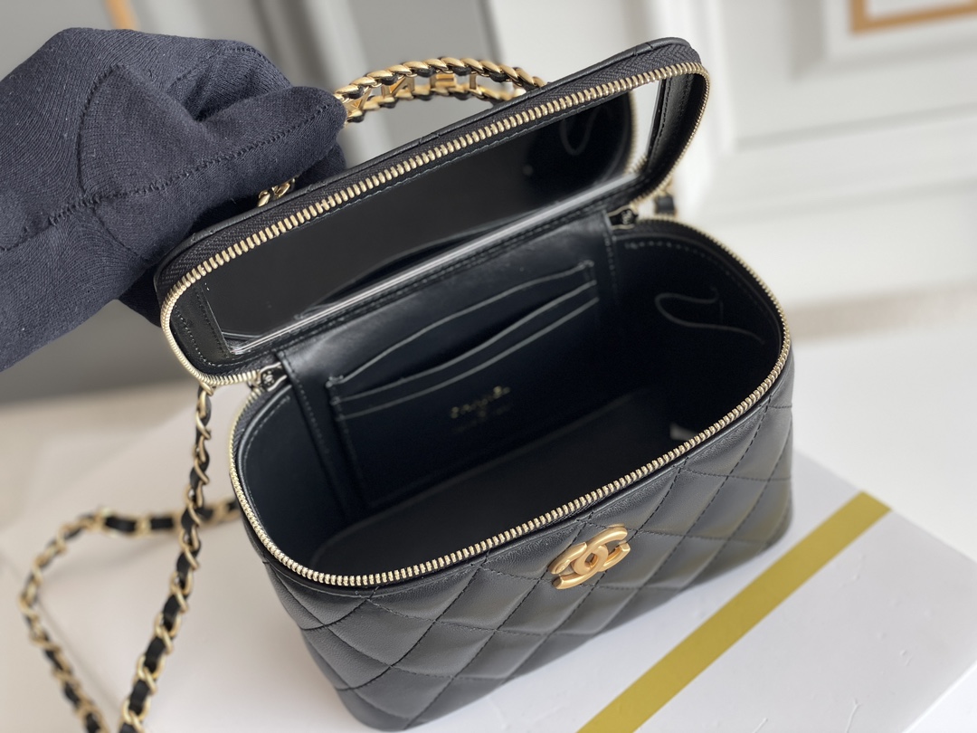 🌼白金版▪️正品级 包装如图𝗖𝗵𝗮𝗻𝗲𝗹 𝟮𝟮𝘀 春夏系列｜黑色专柜售价𝟸𝟸𝟶𝟻𝟶𝚛𝚖𝚋购入开发𝟮𝟮𝘀手