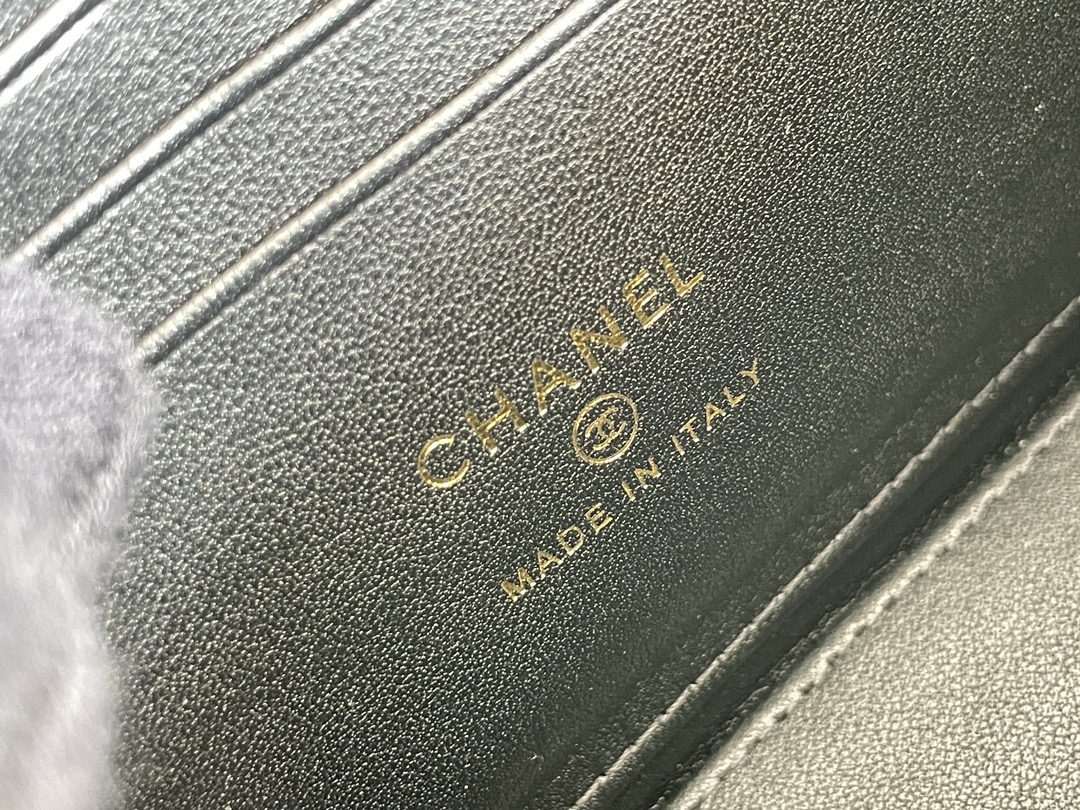 🌼白金版▪️正品级 包装如图𝗖𝗵𝗮𝗻𝗲𝗹 𝟮𝟮𝘀 春夏系列｜黑色♥专柜售价𝟸𝟸𝟶𝟻𝟶𝚛𝚖𝚋购入开发白色 