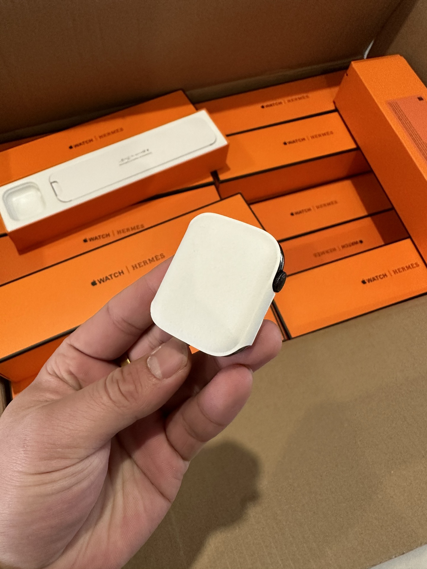 苹果手表爱马仕联名款 强烈各位主推‼️本地推手240 需要样品拍照的老板滴滴