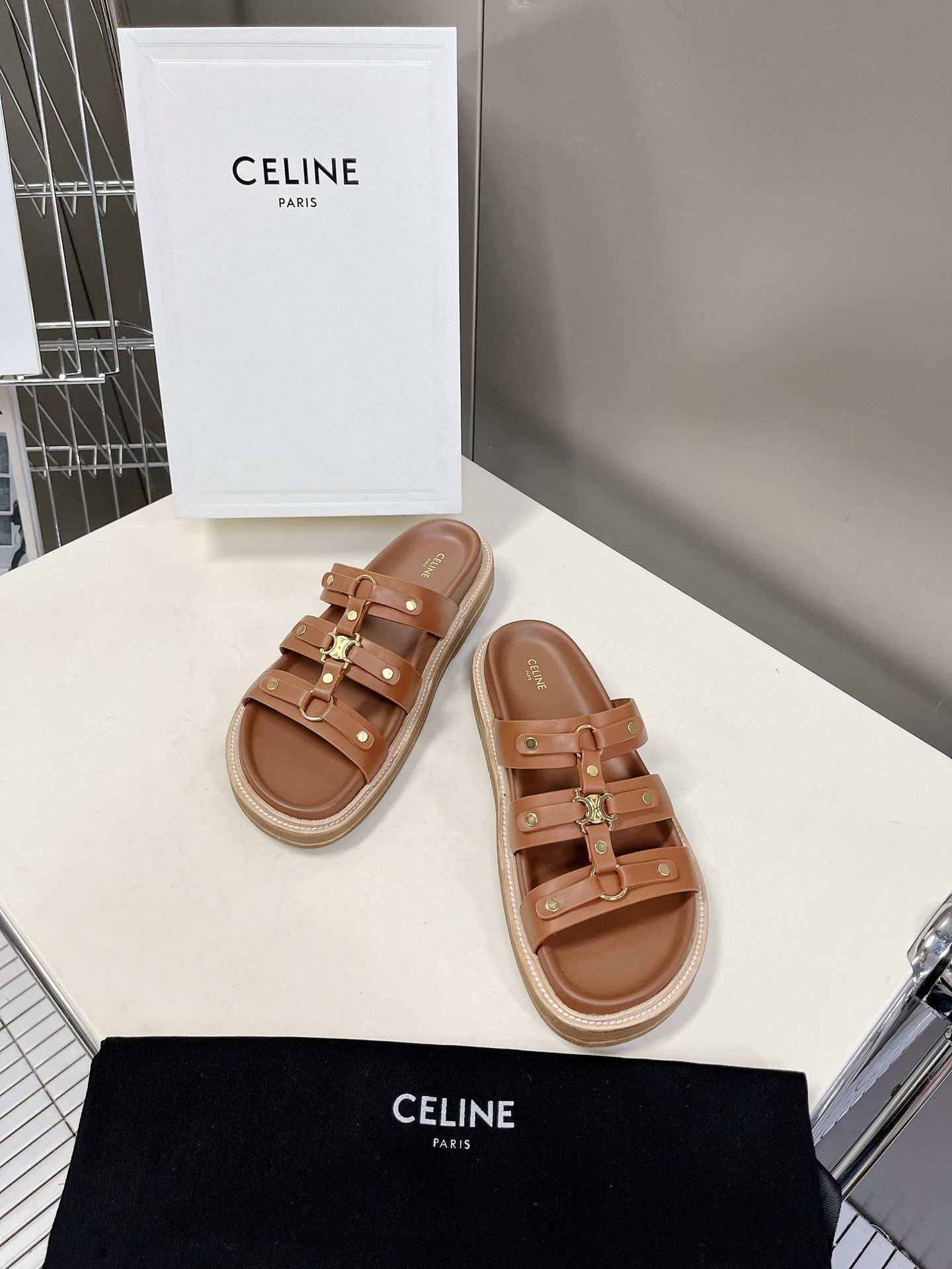 CELINE思琳代级别春夏新品凯旋门