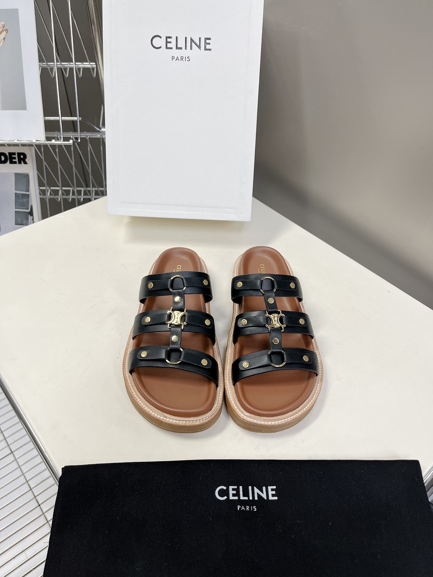 CELINE思琳代级别春夏新品凯旋门