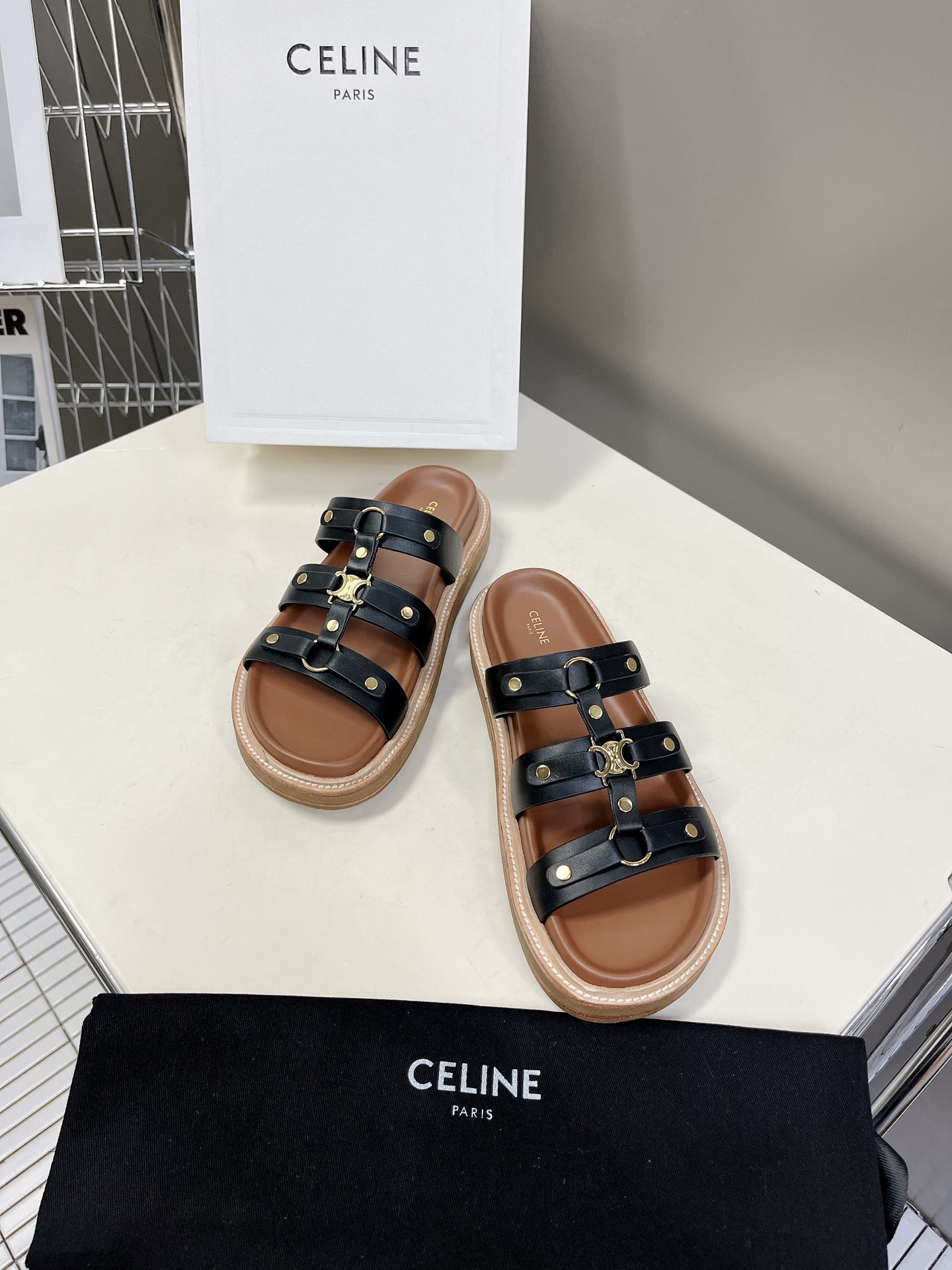 CELINE思琳代级别春夏新品凯旋门