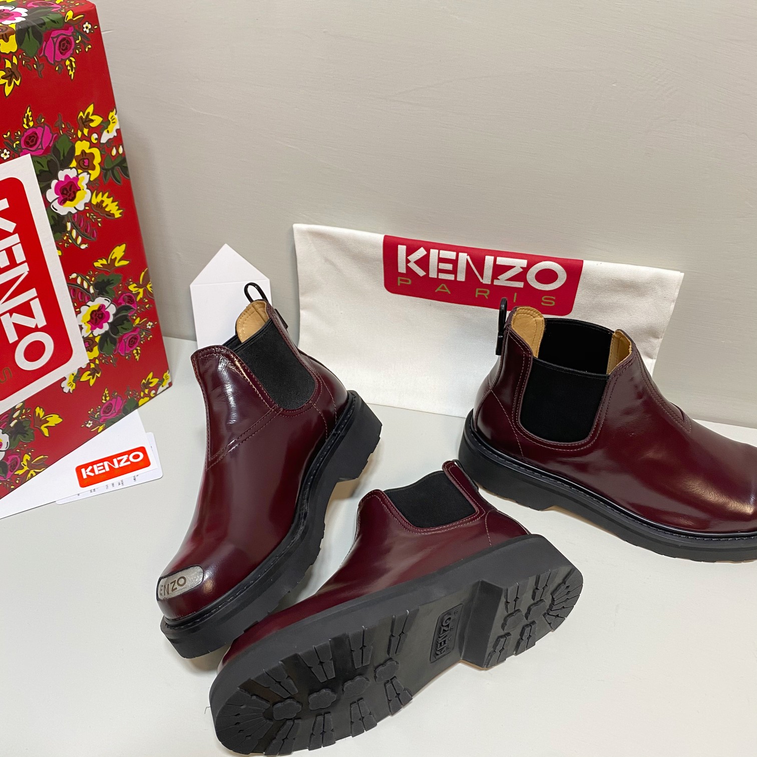 KENZO Deppie Oxford Shoes: Elegant Leather Shoes with Military Inspiration at $1250 - 图片 3