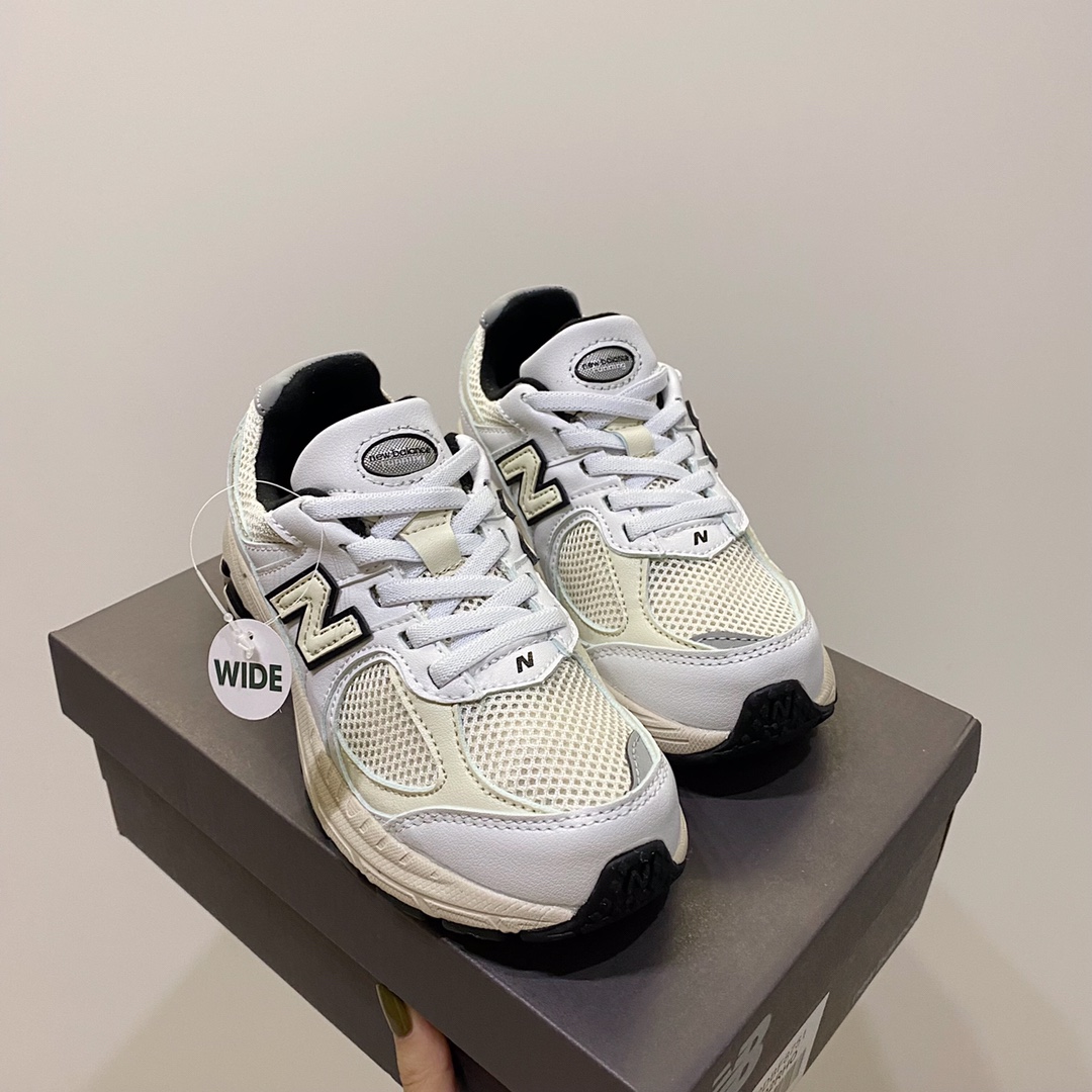 图片[4]-NB2002R松紧带儿童鞋缓震跑鞋尺码表🔻 尺码：26-37 📣不同品牌，不同系列的鞋子，鞋码存在差异 所以一定要量一下宝宝脚长 根据宝宝脚➕1.5cm选择相对应内长-选品中心