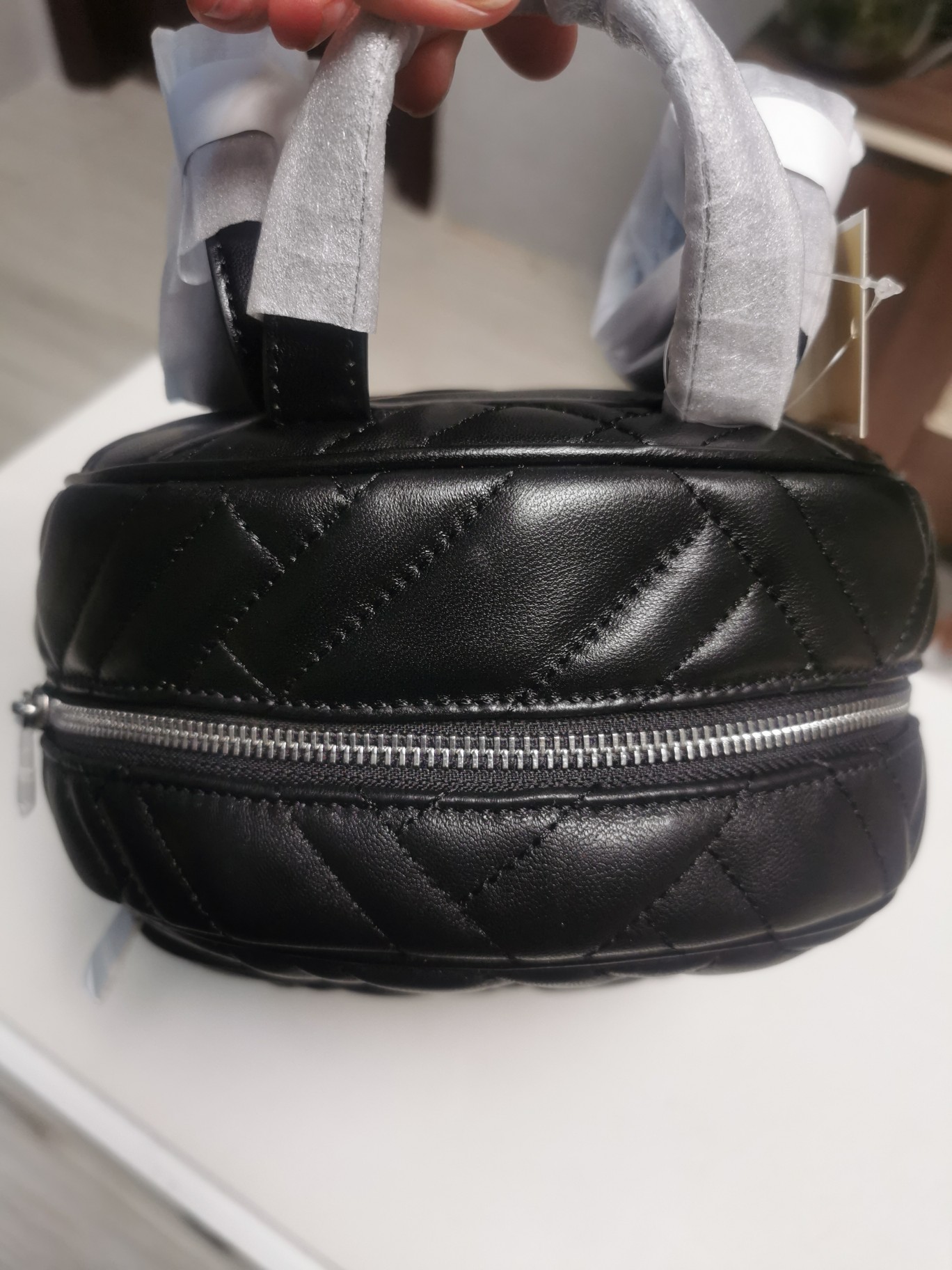 Michael Kors MK羊皮系列双肩背包 羊皮长方条格大小不同拼 内里前后副都有插袋和拉链暗袋 实用又