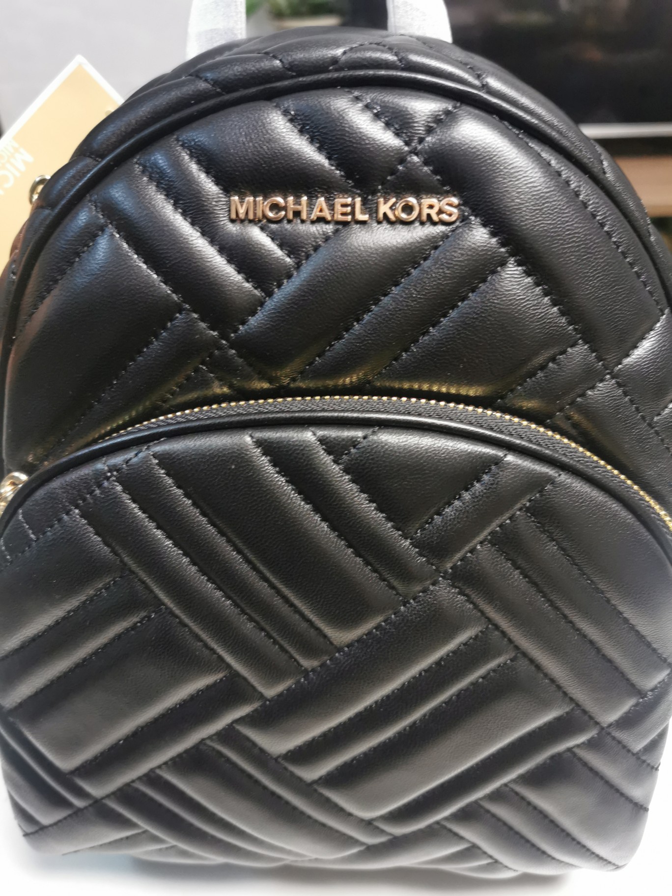 Michael Kors MK羊皮系列双肩背包 羊皮长方条格大小不同拼 内里前后都有插袋和拉链暗袋 实用又