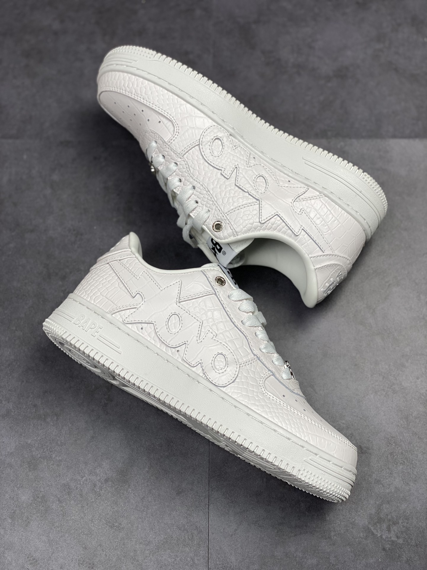 280 BAPE x Air Force 1 Sta Low 白压纹 空军一号低帮