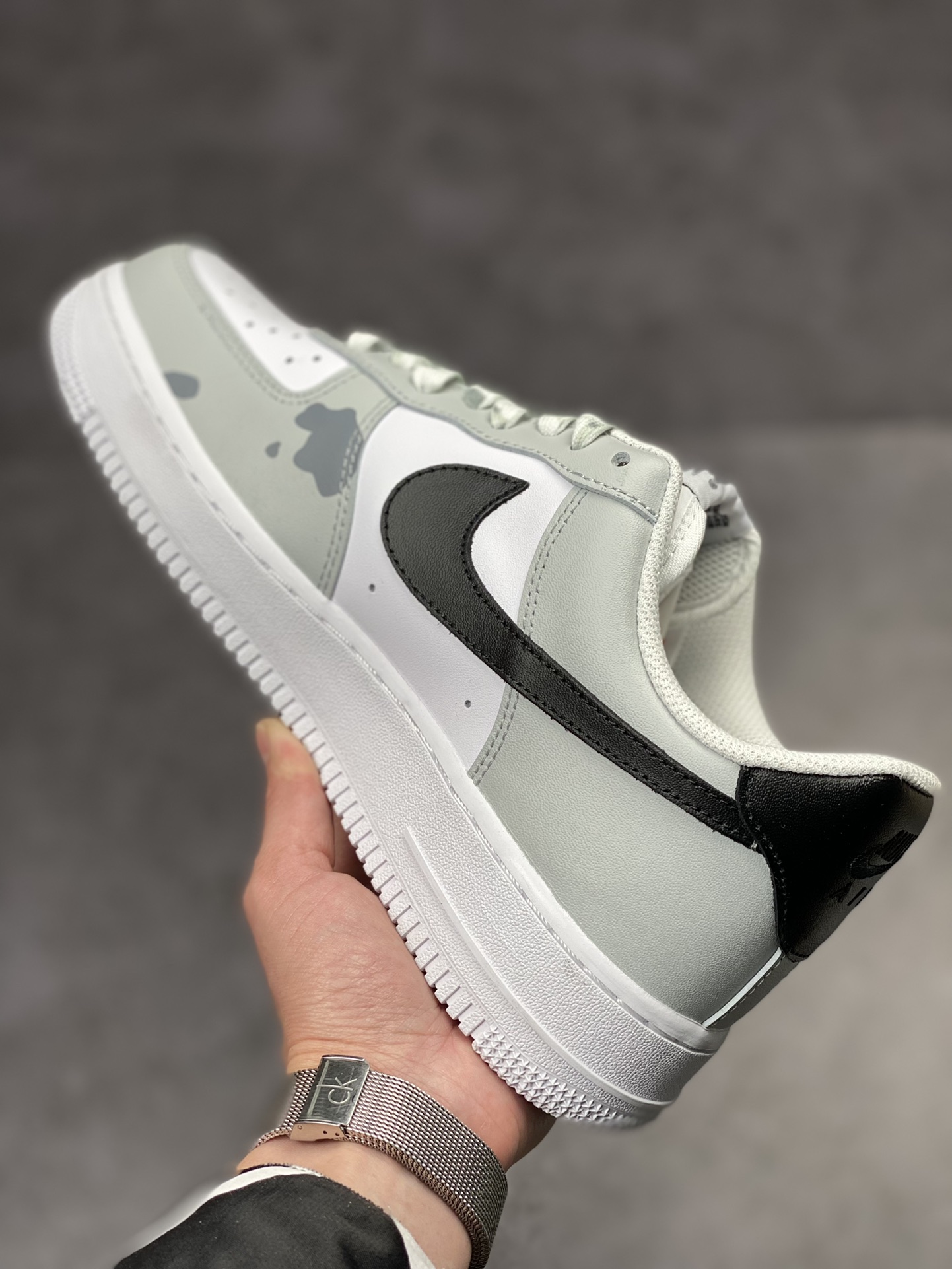 250 Nike Air Force 1 Low 07 灰白花卉 CW2288-665