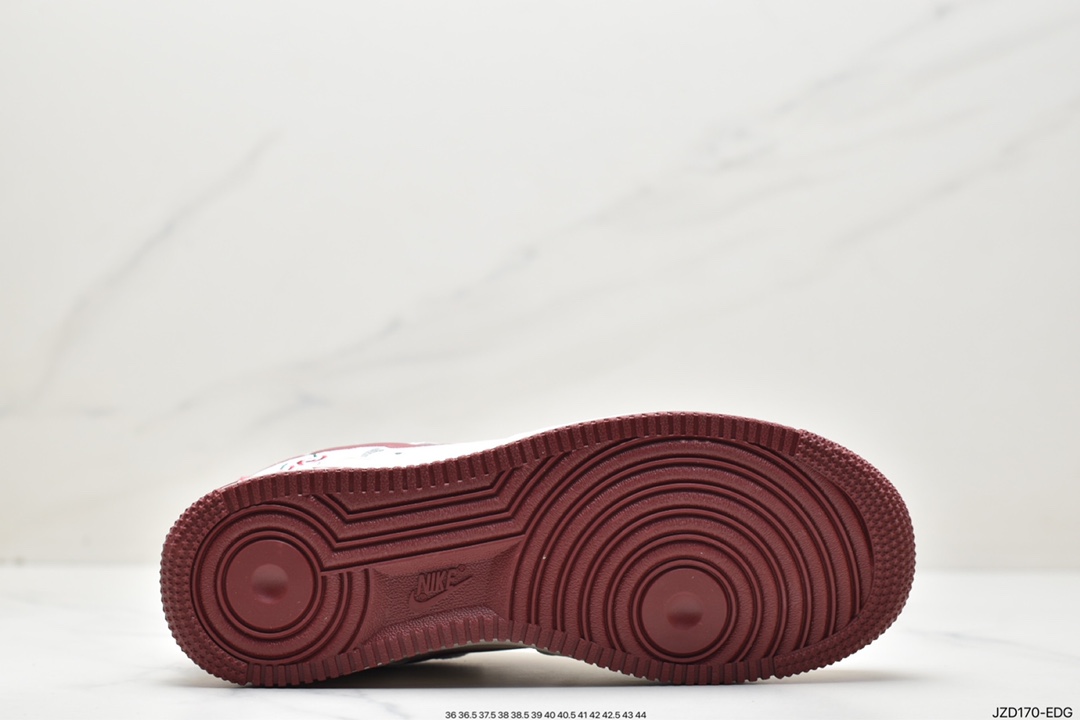 140 耐克Nike Air Force 1 Low 07 LX ”Valentine's Day” 空军兔年限定FD4616-161