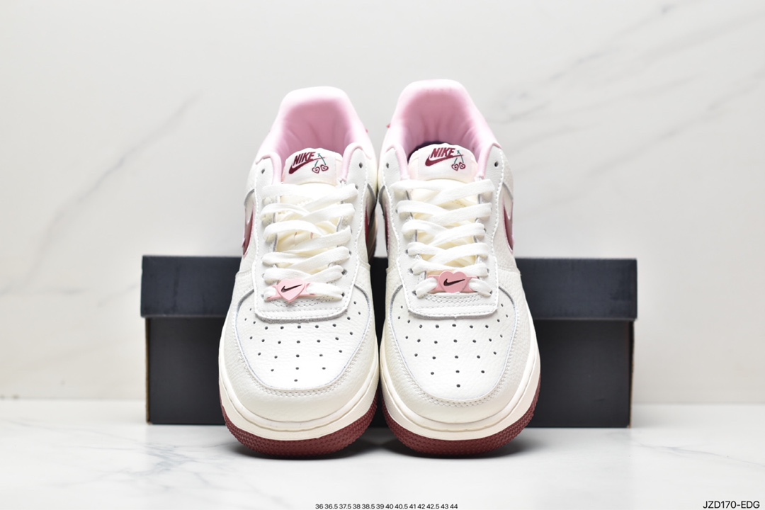 140 耐克Nike Air Force 1 Low 07 LX ”Valentine's Day” 空军兔年限定FD4616-161