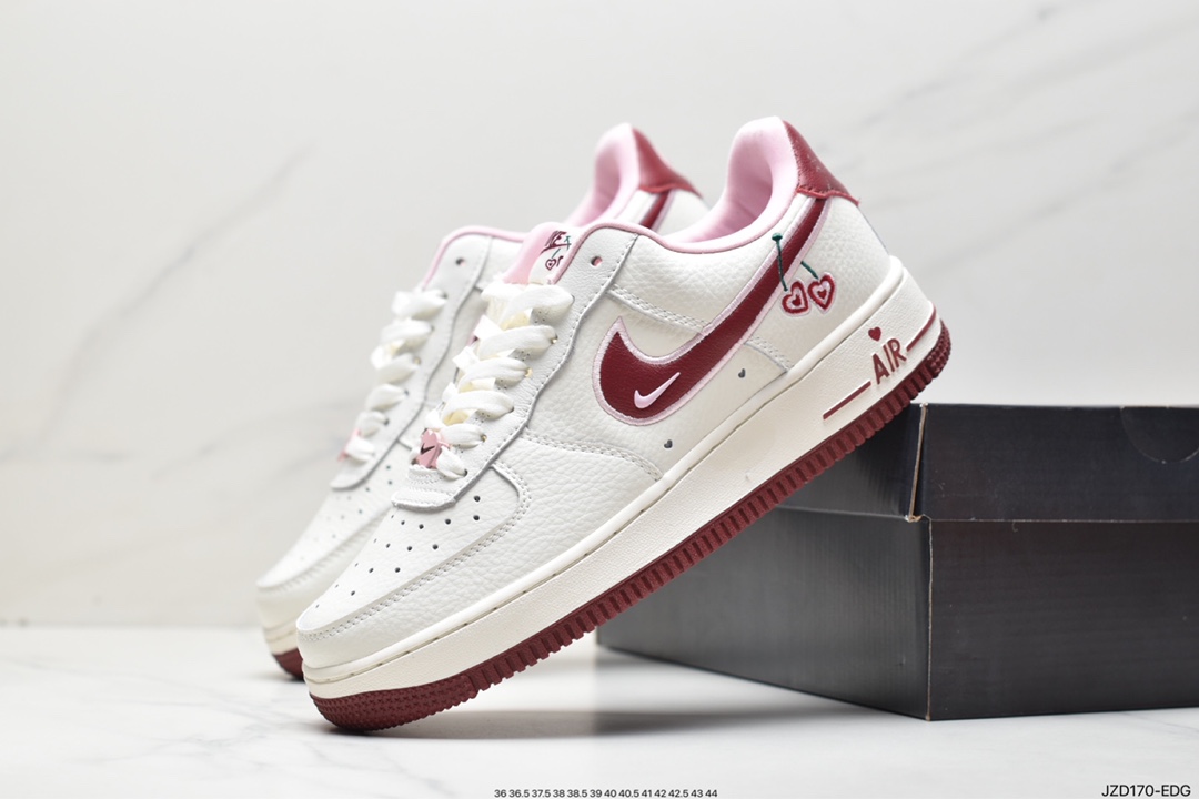 140 耐克Nike Air Force 1 Low 07 LX ”Valentine's Day” 空军兔年限定FD4616-161