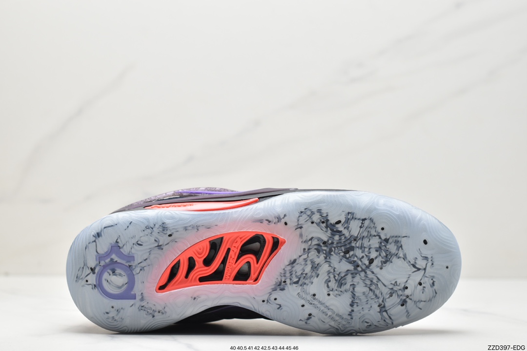 Nike Zoom KD15 全新的 Zoom KD 15使用了全掌＋前掌扇形重叠式气垫配置 DO9827-900