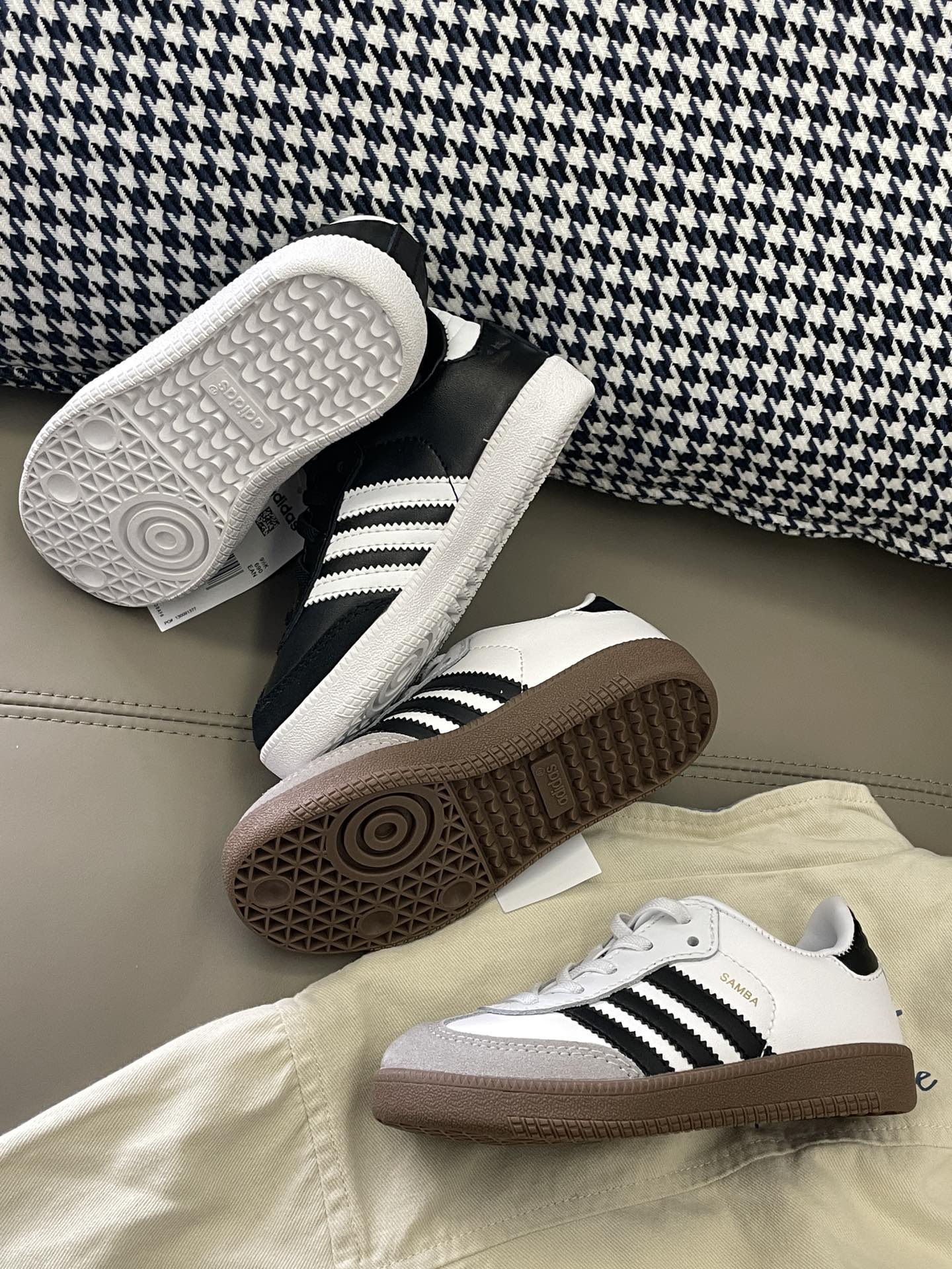 图片[8]-一分钱一分货 ！ 我们的运动鞋从来都是压缩自己的利润，让每个铁子感到“真正的实惠”！！ 我的货经过数个月打磨，鞋型、脚感已达巅峰👊🏻市面跟风的，一定会盗用我的图，实际收到的真的不是同一个level[发抖]比价绕道⚠️仅献给真正识货的人🙏-选品中心