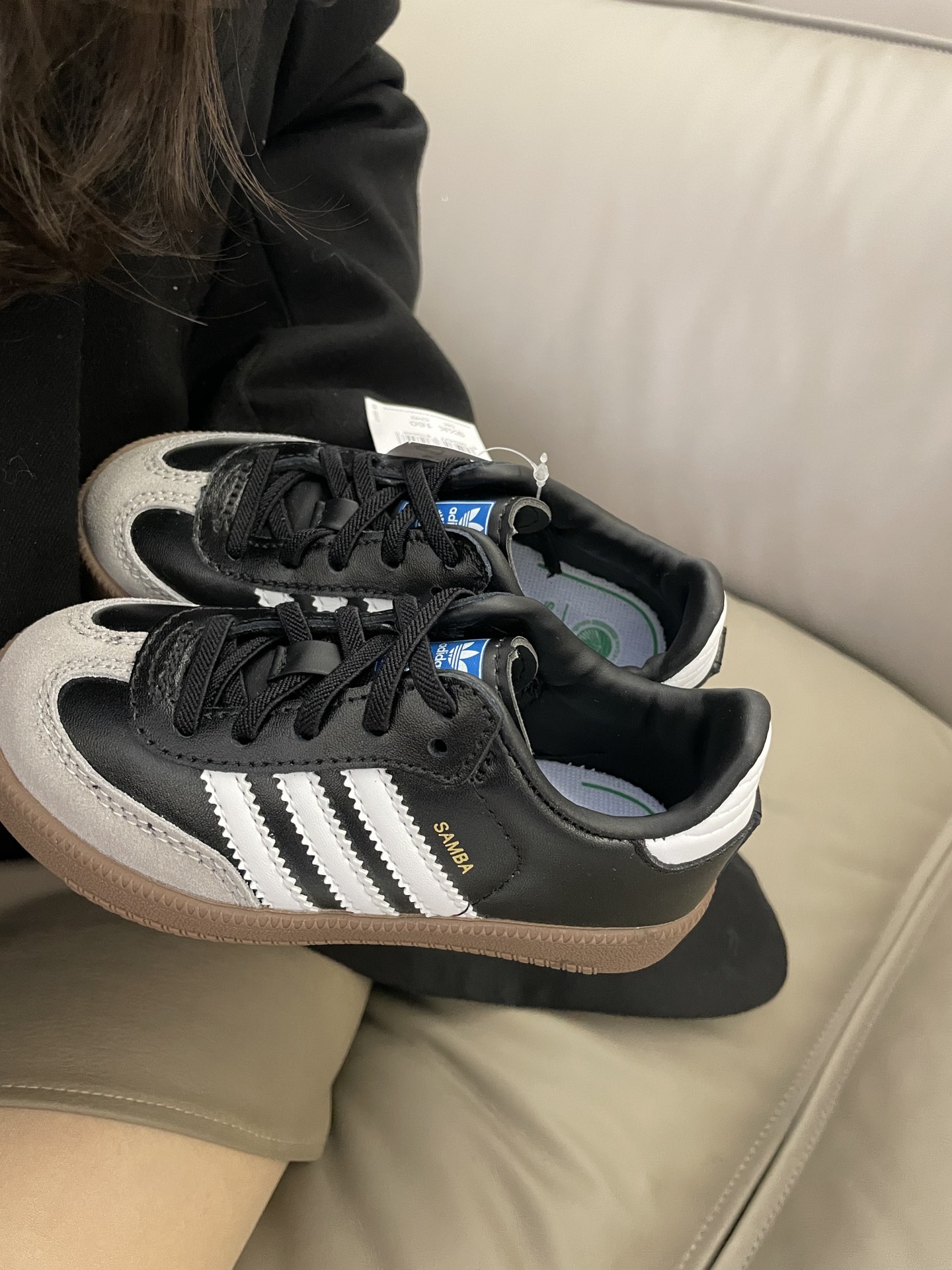 图片[3]-一分钱一分货 ！ 我们的运动鞋从来都是压缩自己的利润，让每个铁子感到“真正的实惠”！！ 我的货经过数个月打磨，鞋型、脚感已达巅峰👊🏻市面跟风的，一定会盗用我的图，实际收到的真的不是同一个level[发抖]比价绕道⚠️仅献给真正识货的人🙏-选品中心