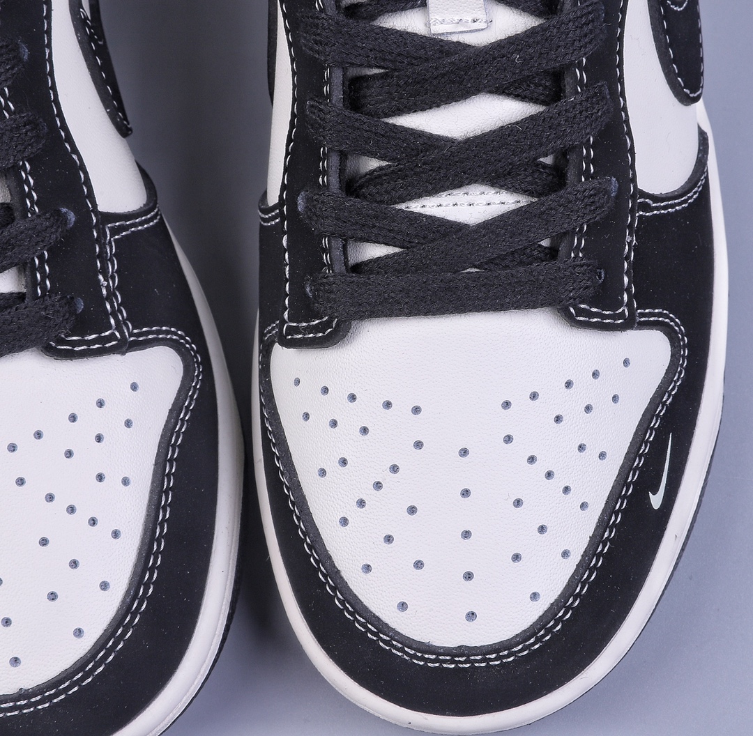 240 Nike SB Dunk Low ”LV漫威联名-蝙蝠侠” FC1688-300