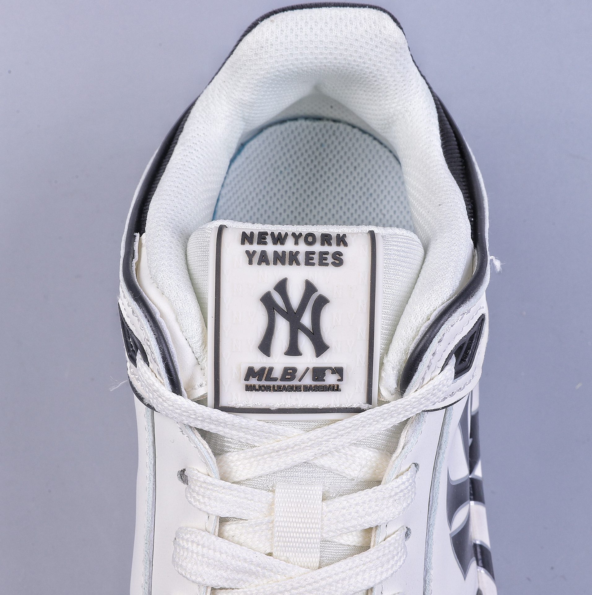 MLB Chunky Liner Basic New York Yankees