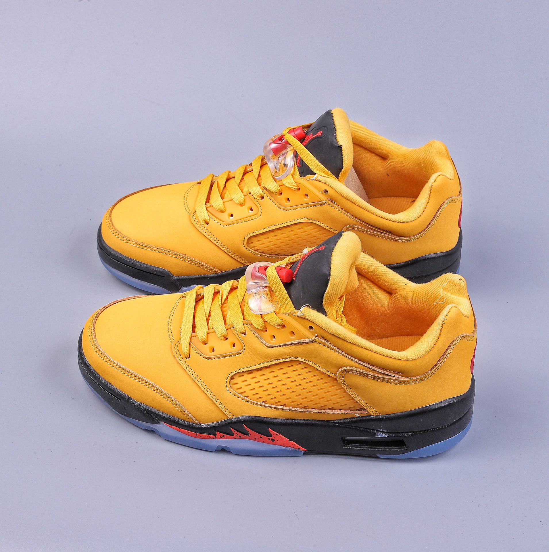 220 Nike Air Jordan Retro 5 Low 乔丹AJ5代低帮复古休闲文化篮球鞋DA8016-700