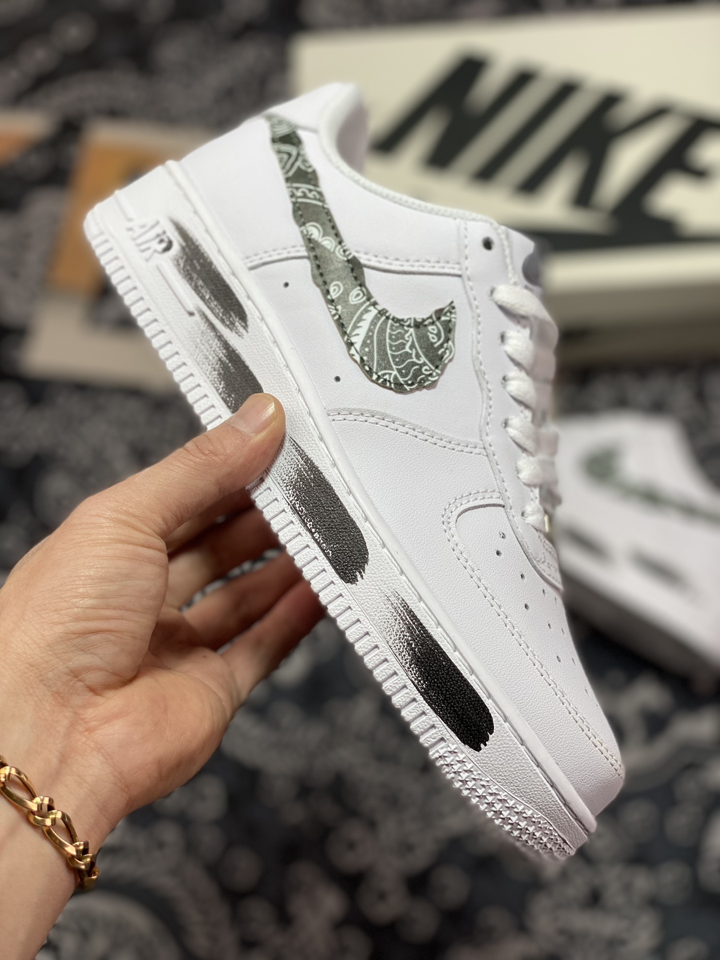 220 Nike Air Force 1’07 Low”White/Black Paisley”空军一号“皮革白黑腰果花涂鸦”DE0099-006