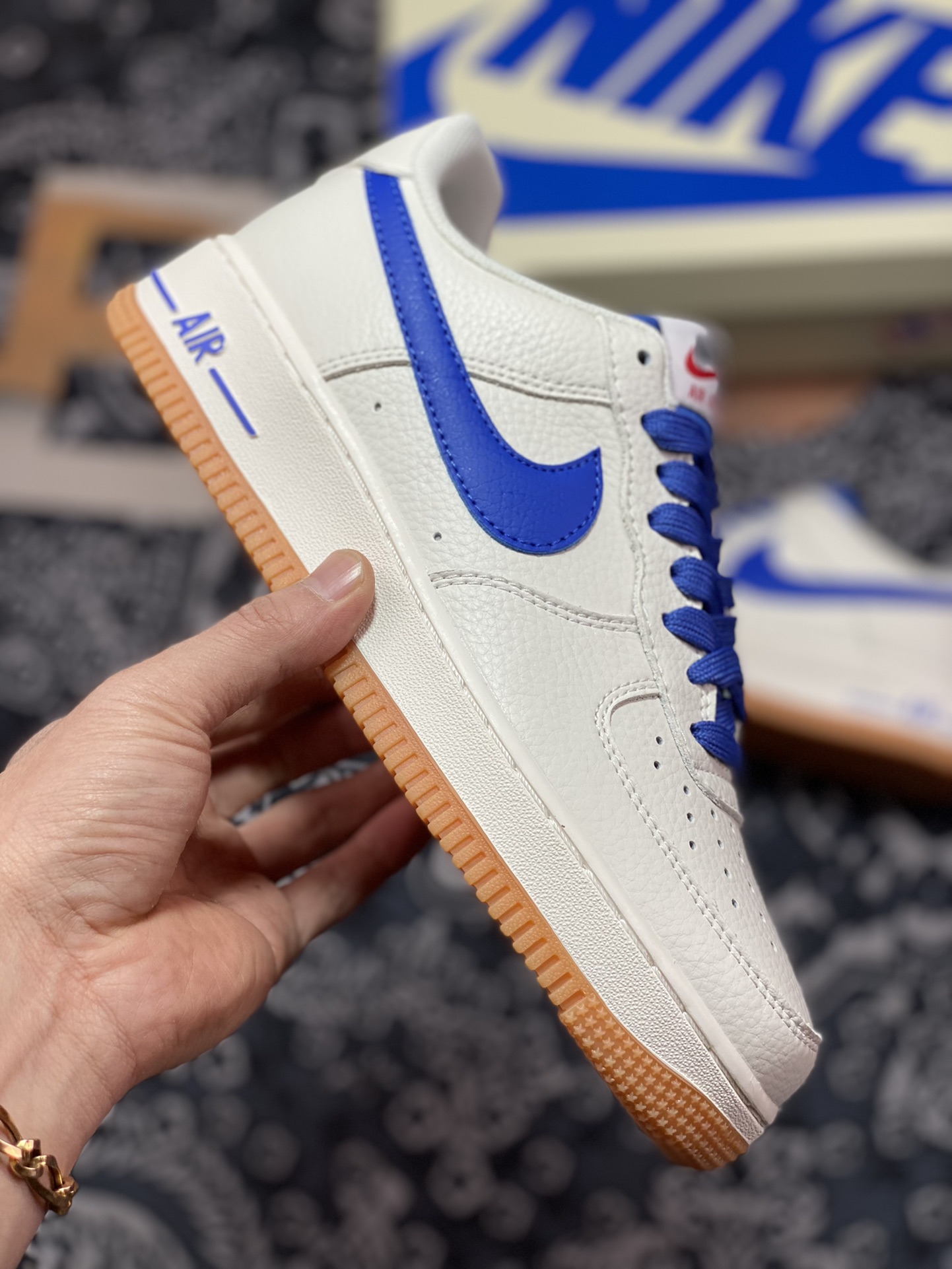 240 Nike Air Force 1’07 Low”White/Blue/Gum”空军一号经典低帮板鞋“皮革白宝蓝生胶底”NN0613-011