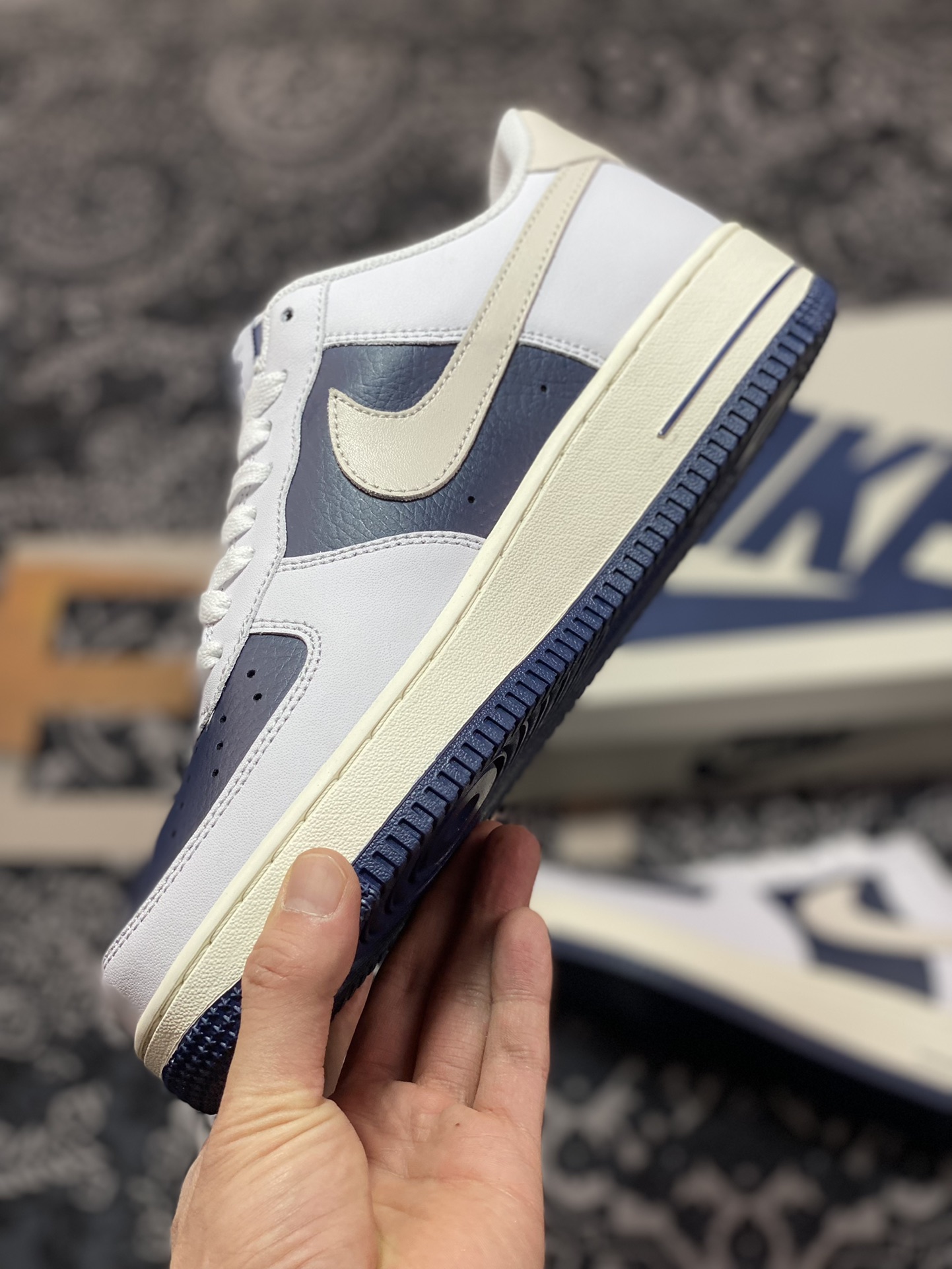 220 Nike By You Air Force 1'07 Low Retro SP空军一号低帮板鞋“皮革白海军蓝小旧金山”DE0099-002