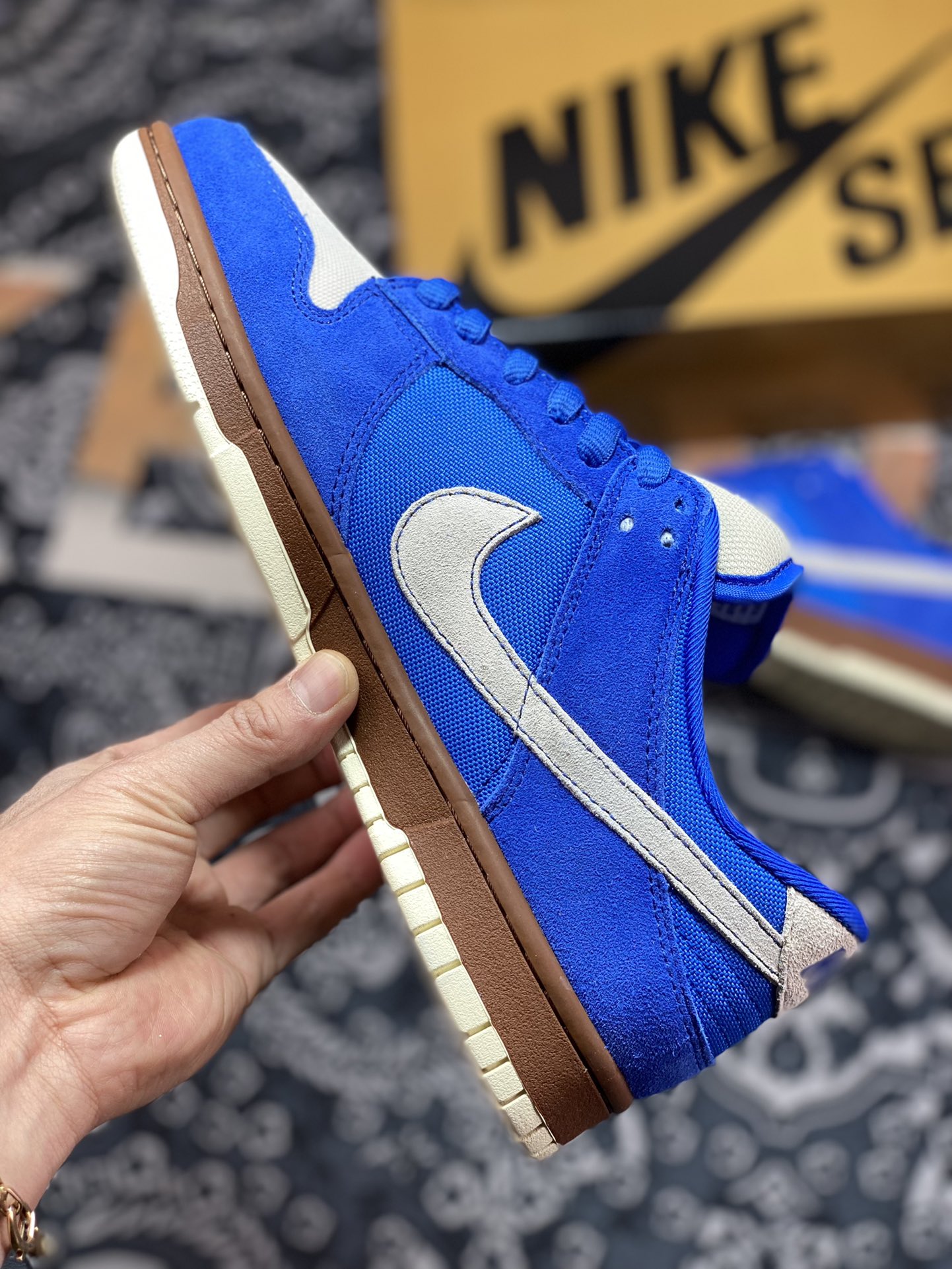 Nike SB Dunk Low Pro ”Gold Rail” dunk series low-top sneakers ”Melbourne blue and white” 304292-472