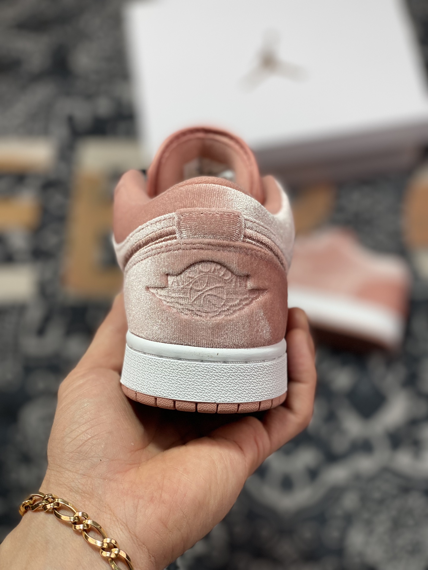 240 优选 原装级别 DT纯原 Air Jordan 1 LowAJ1 ”pink velvet” 粉丝绒 DQ8396-600