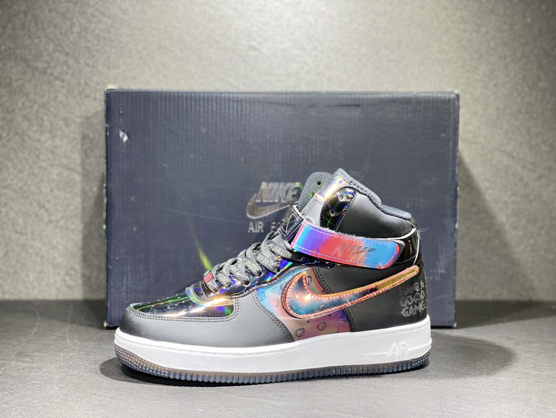 200 Nike Air Force 1 空军一号运动板鞋 DC0831-101
