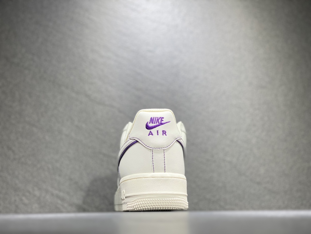 220 Nike Air Force 1 空军一号运动板鞋 315122-303