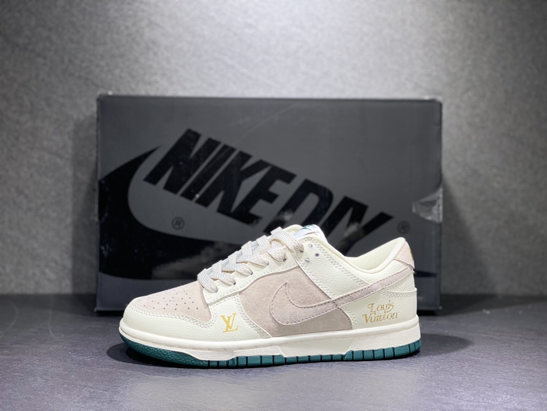 260 Nike SB dunk Low低帮休闲运动滑板板鞋 FC1688-100