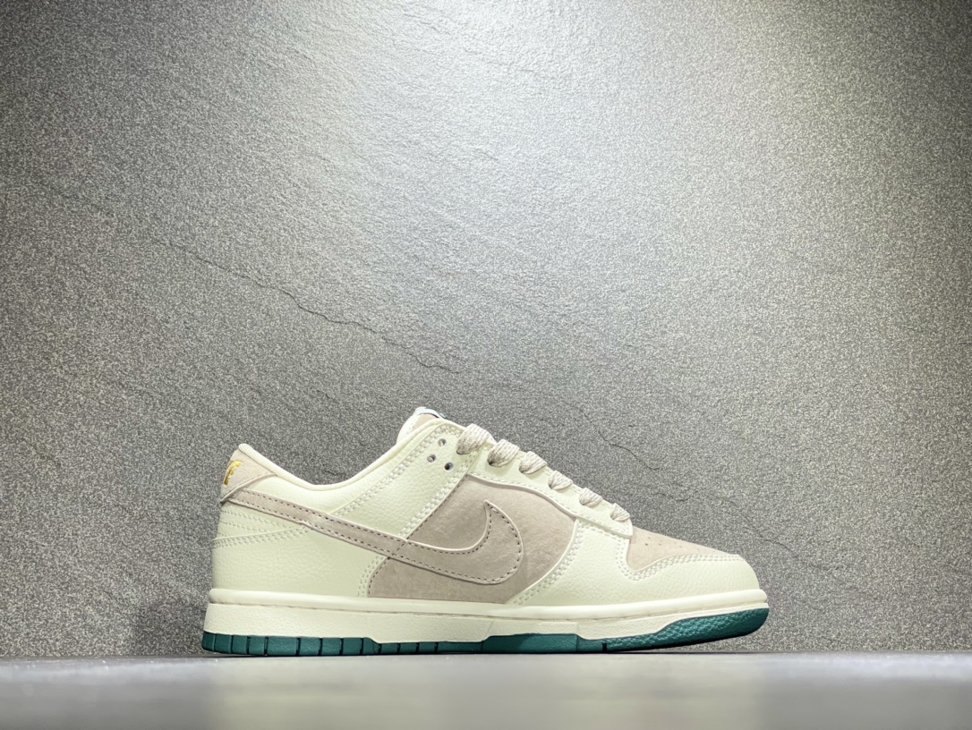 260 Nike SB dunk Low低帮休闲运动滑板板鞋 FC1688-100