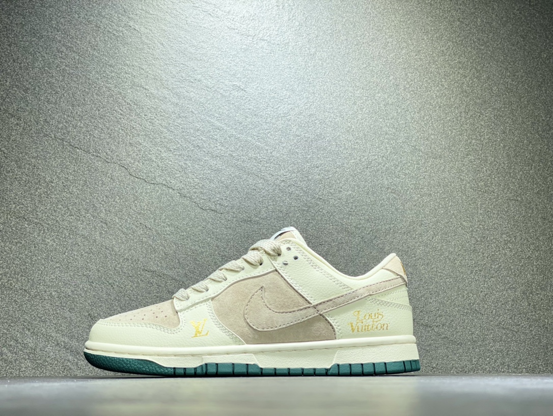 260 Nike SB dunk Low低帮休闲运动滑板板鞋 FC1688-100