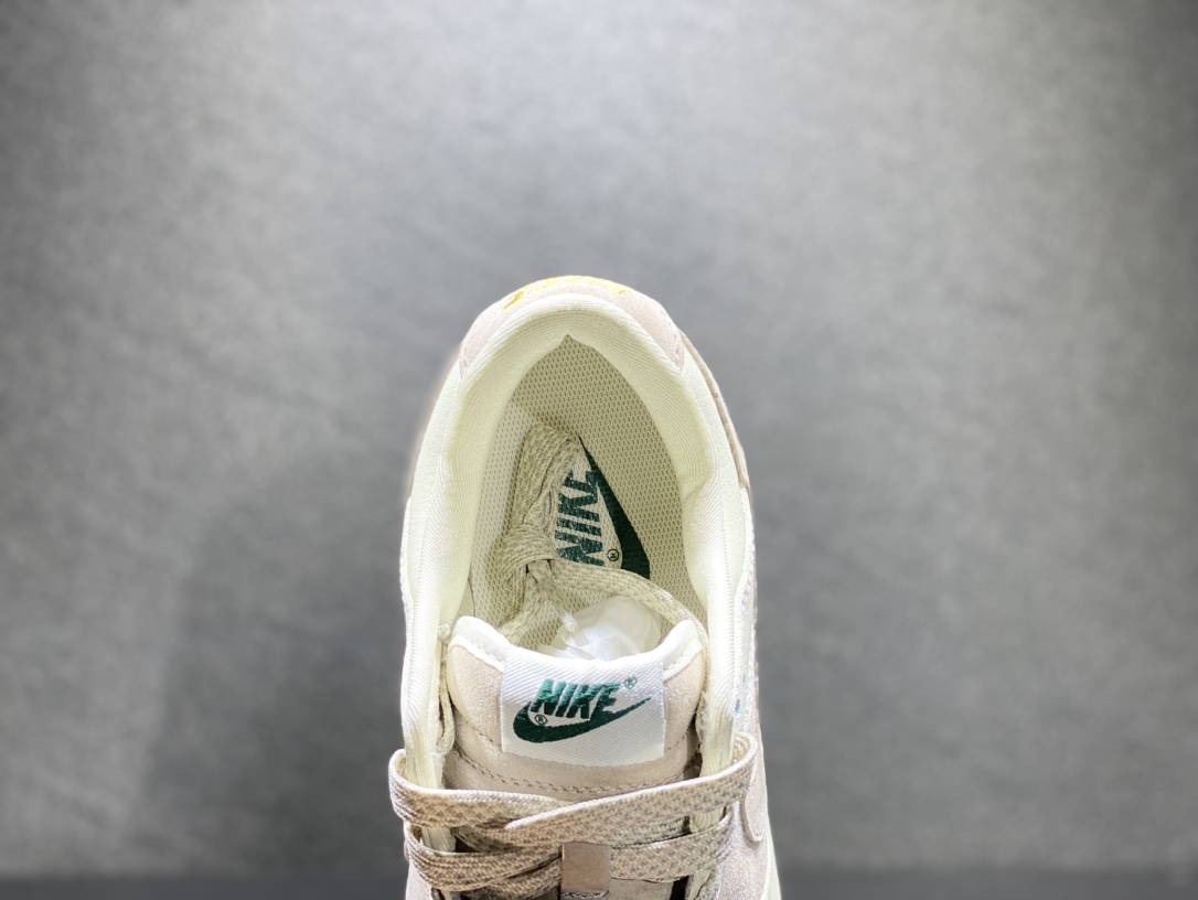 260 Nike SB dunk Low低帮休闲运动滑板板鞋 FC1688-100