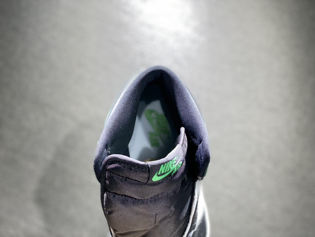 280 Air Jordan 1 high aj1 乔1高帮篮球鞋 DZ5485-031
