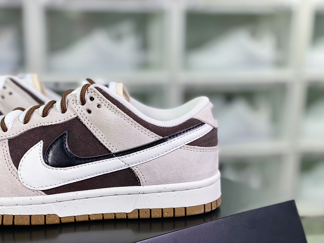 220 SB Dunk Low SE”85 Double Swoosh/Grey/Brown”扣篮板鞋“麂皮浅灰深棕黑白双钩”DO9457-105