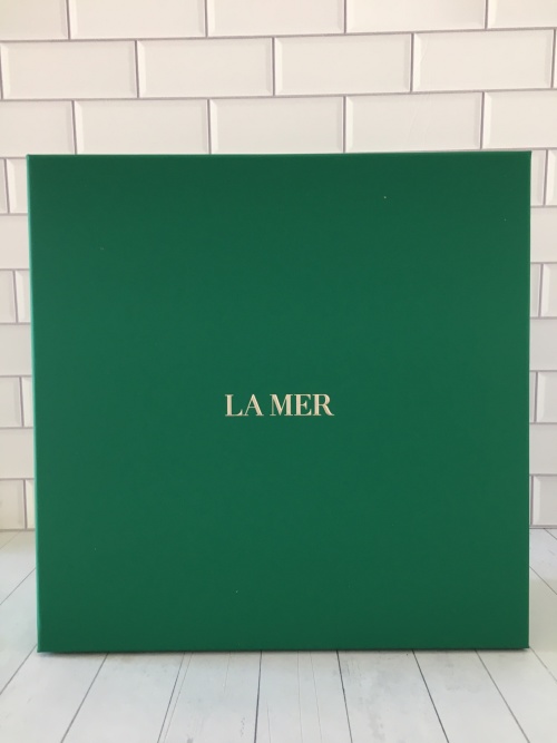 La Mer Repair 7-Piece Gift Set - Essence, Emulsion, Serum, Cream & More 1 La Mer Repair 7-Piece Gift Set - Essence, Emulsion, Serum, Cream & More
