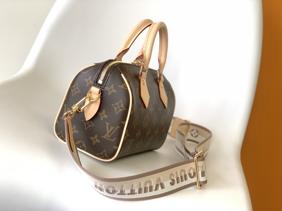 [Louis Vuitton Women