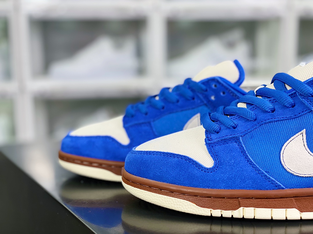 280 SB Dunk Low Pro”Gold Rail”扣篮系列低帮“墨尔本蓝白”304292-472