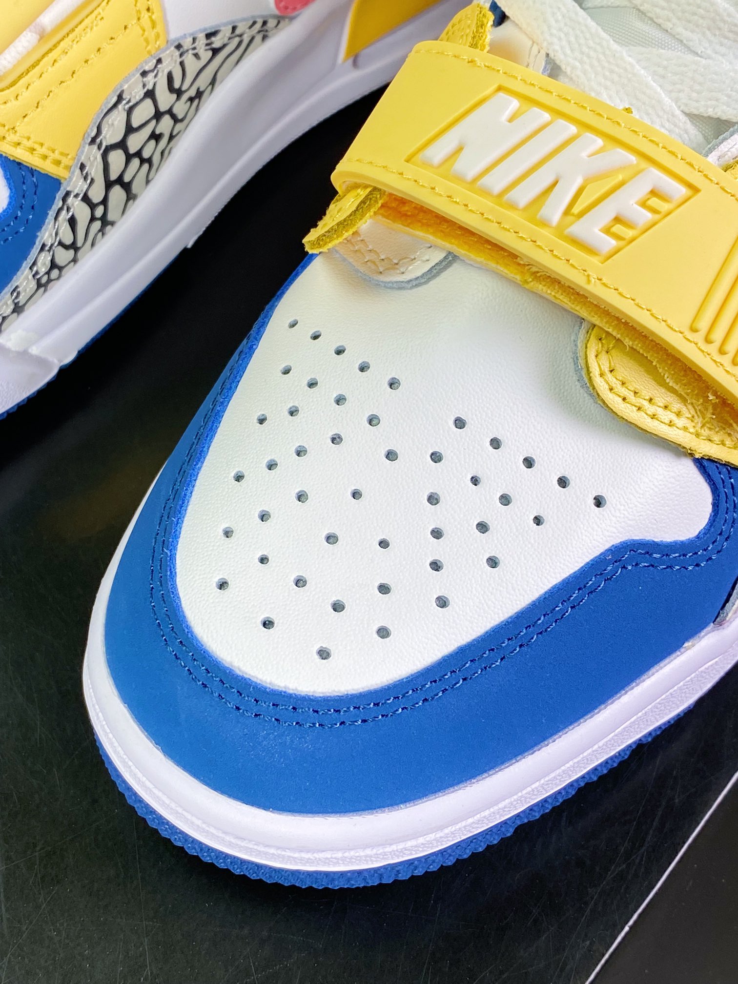 220 Air Jordan Legacy 312 High”White Coral Pink French Blue”乔丹篮球鞋“皮革白粉黄蓝”FD9909-161