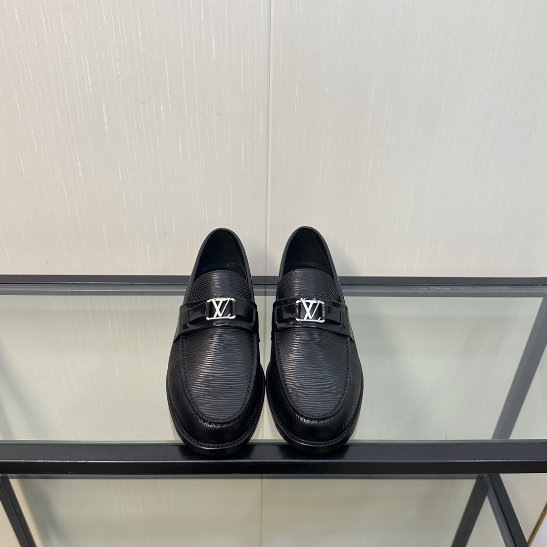 NO:280098,High-quality genuine leather soles Size 39-44 (38.45 customized without return or replacement) price, Leather soles19860909高品质真皮大底 Size 39-44（38.45定做不退不换）price,,Leather soles,Men's shoes