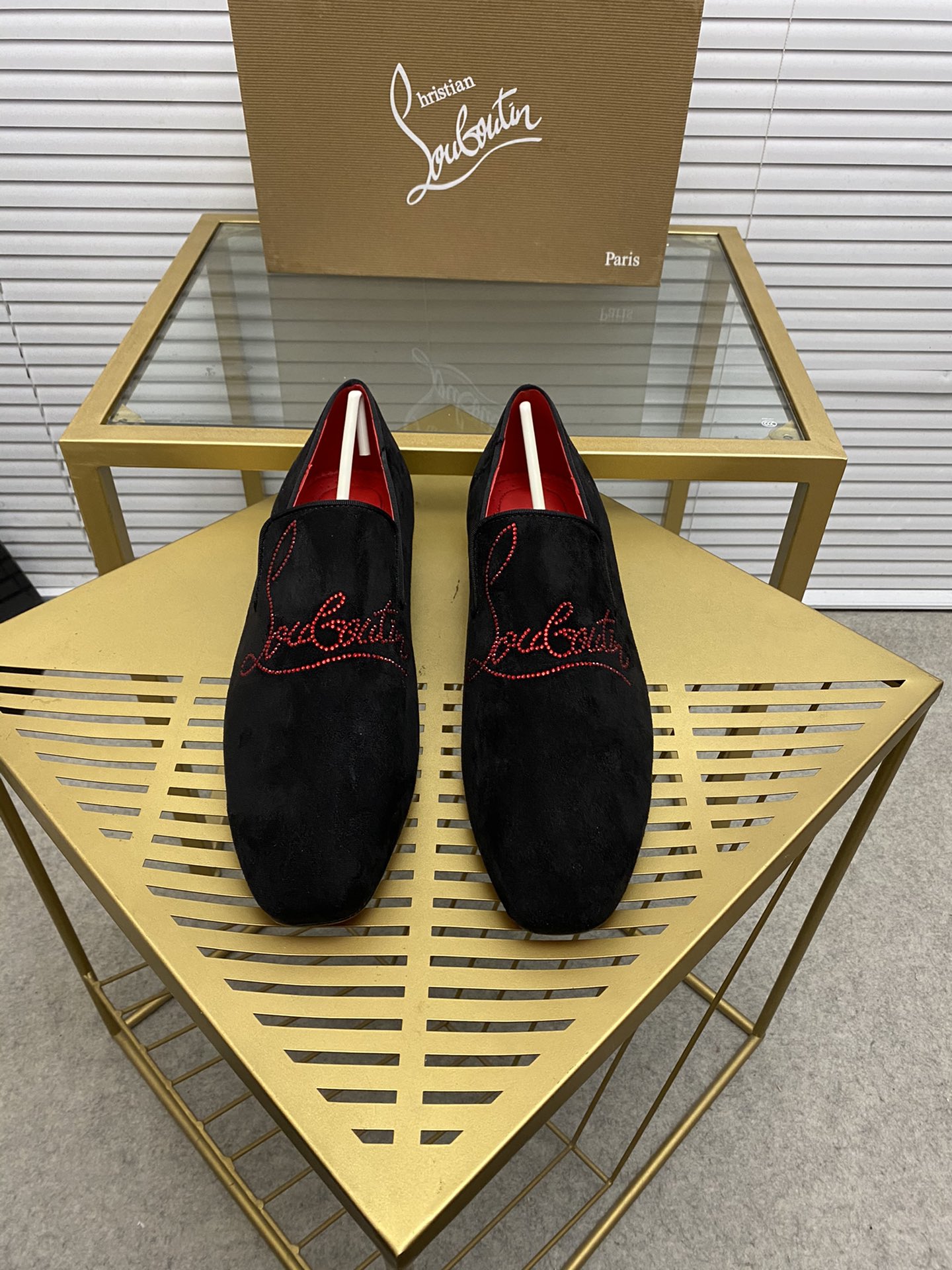 NO:556061,(Customized model) 250. christian louboutin latest model (CL red sole shoes) counter series, casual sneakers for couples, exclusive hot style release event, latex foot pads, finished outsole stitching [satisfied] female 35-40# male 38#-46, global supply [top version] original imported genuine leather upper, top original leather lining, original molded tpu outsole, original 1:1 detail processing, original shoe last,,, christian louboutin19860909(定做款)250.christian louboutin最新款（CL红底鞋）专柜系列,情侣休闲板鞋  独家热款发布活动乳胶垫脚成品大底车线[得意]女35-40#男38#-46,全球供货【顶级版】原版进口真皮鞋面,顶级原版皮内里,原版开模tpu大底,原版1:1细节处理,原版鞋楦,,,christian louboutin,Men's shoes